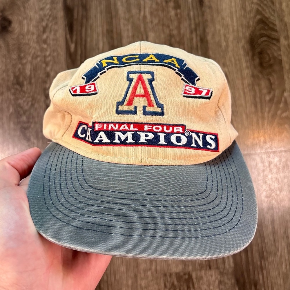Vintage 90's 1997 University Of Arizona Champ Final Four Basketball Snapback Hat